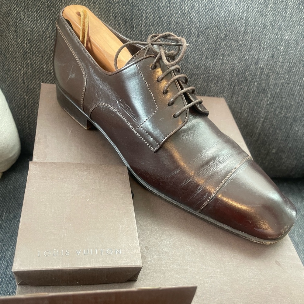 LV Oxford shoes. My dad loved them but at 85 he’s cleaning out his closet.